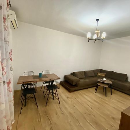 Apartament Apartman Zoja Podgorica Zewnętrze zdjęcie