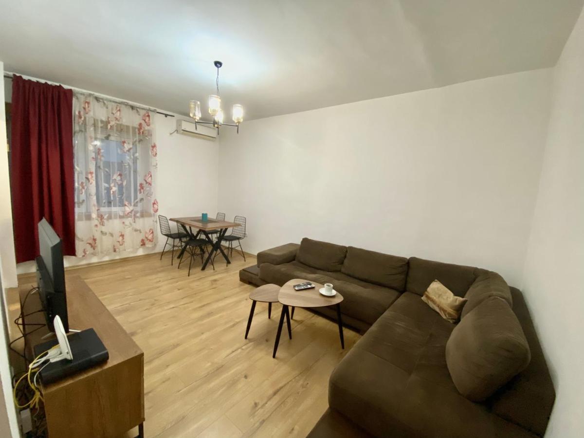 Apartament Apartman Zoja Podgorica Zewnętrze zdjęcie